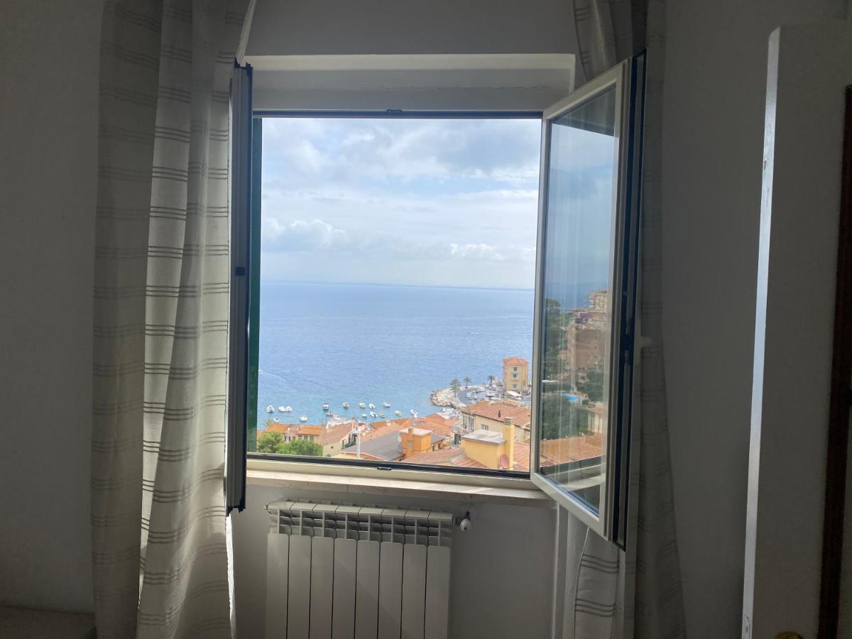 Апартаменты Bilocale Vista Mare Con Posto Auto Порто Санто Стефано Экстерьер фото