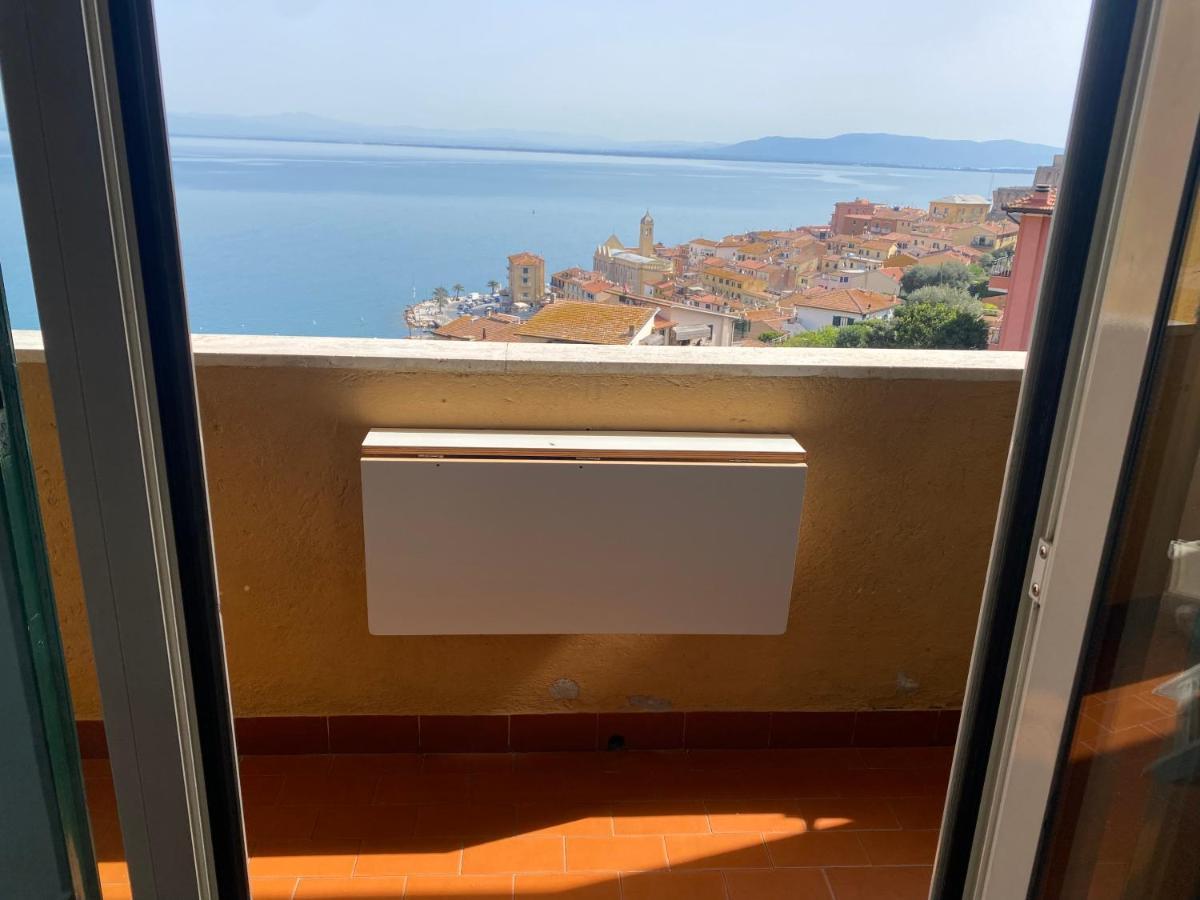 Апартаменты Bilocale Vista Mare Con Posto Auto Порто Санто Стефано Экстерьер фото